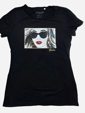 GUESS Black Graphic Tee with Glam Illustration